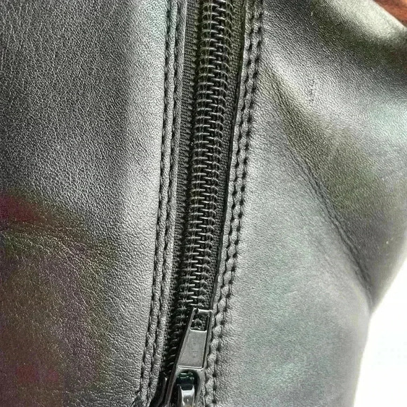 14th and Union Black Ankle boots - Picture 4 of 6